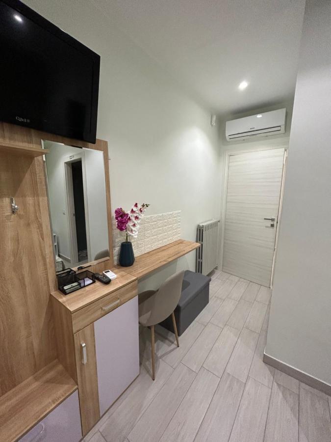 Casa Quadrifoglio Lägenhet Taranto Exteriör bild